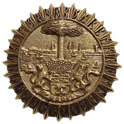 Chanel - Broche dorée