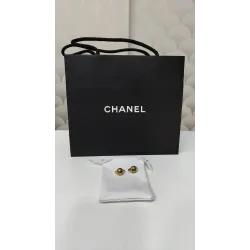 Chanel - Boucles d'oreilles CC