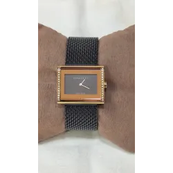 NINA RICCI – Montre Cadran Carré