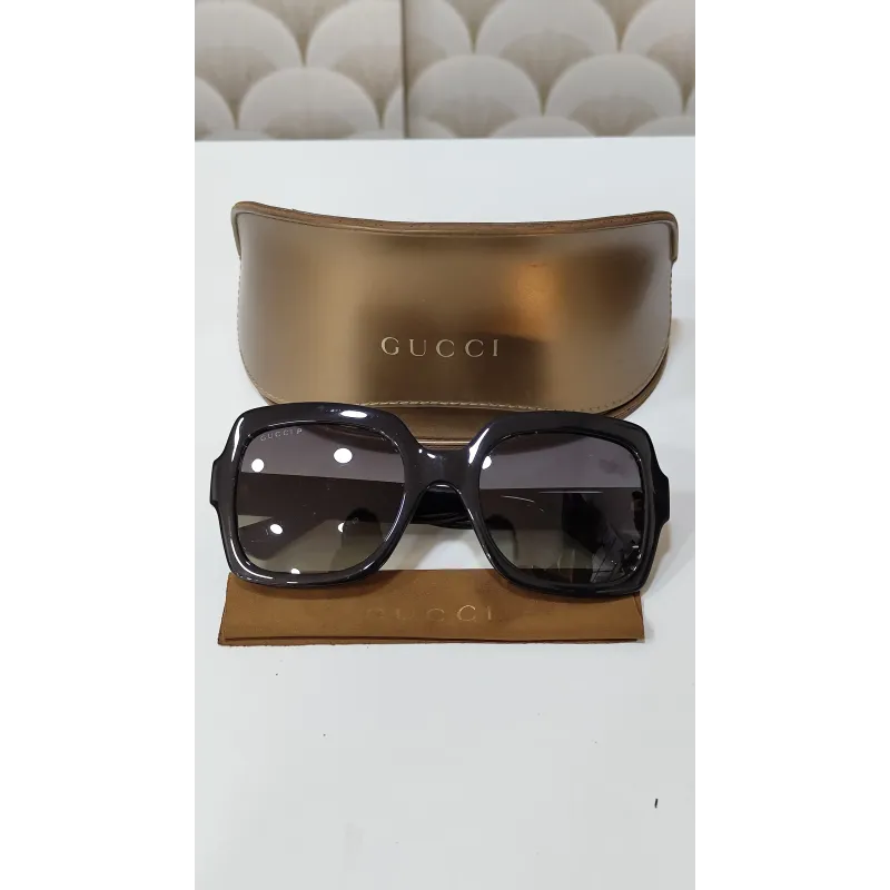 GUCCI – Lunettes de soleil femme oversized