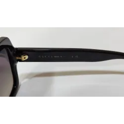 GUCCI – Lunettes de soleil femme oversized