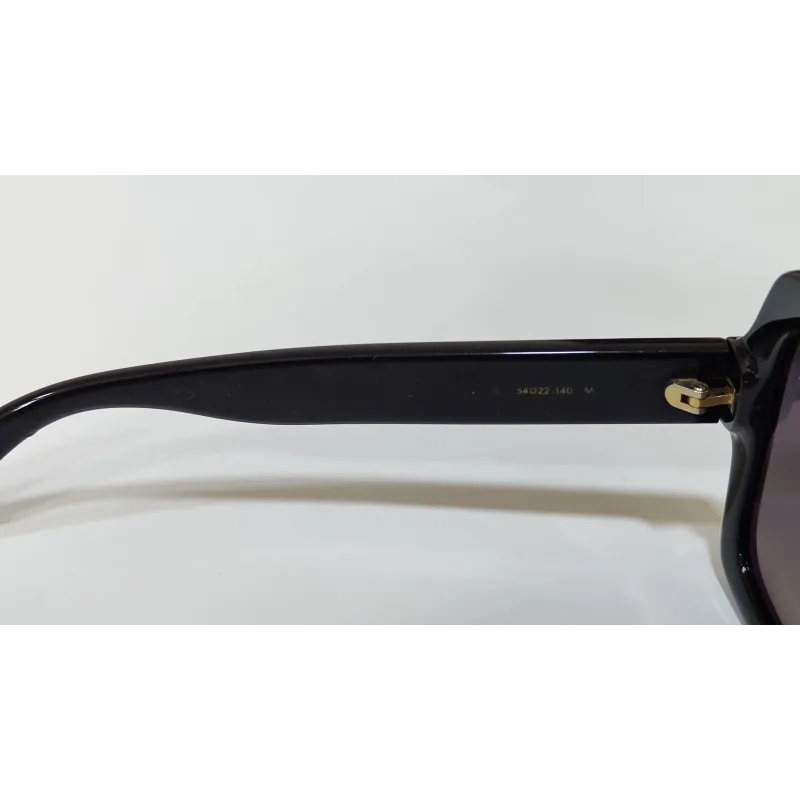 GUCCI – Lunettes de soleil femme oversized