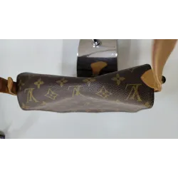LOUIS VUITTON – Cartouchière – Monogram – Bandoulière réglable