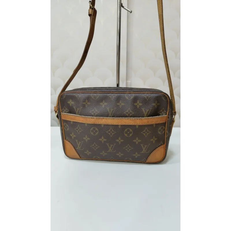 Louis Vuitton - Sac bandoulière en toile Trocadéro