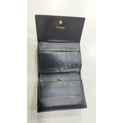 Yves Saint Laurent - Portefeuille