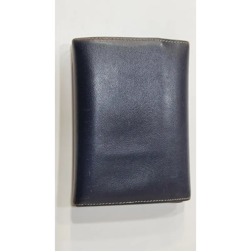 Yves Saint Laurent - Portefeuille