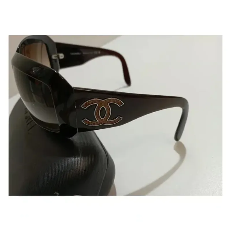 Lunettes de soleil oversize