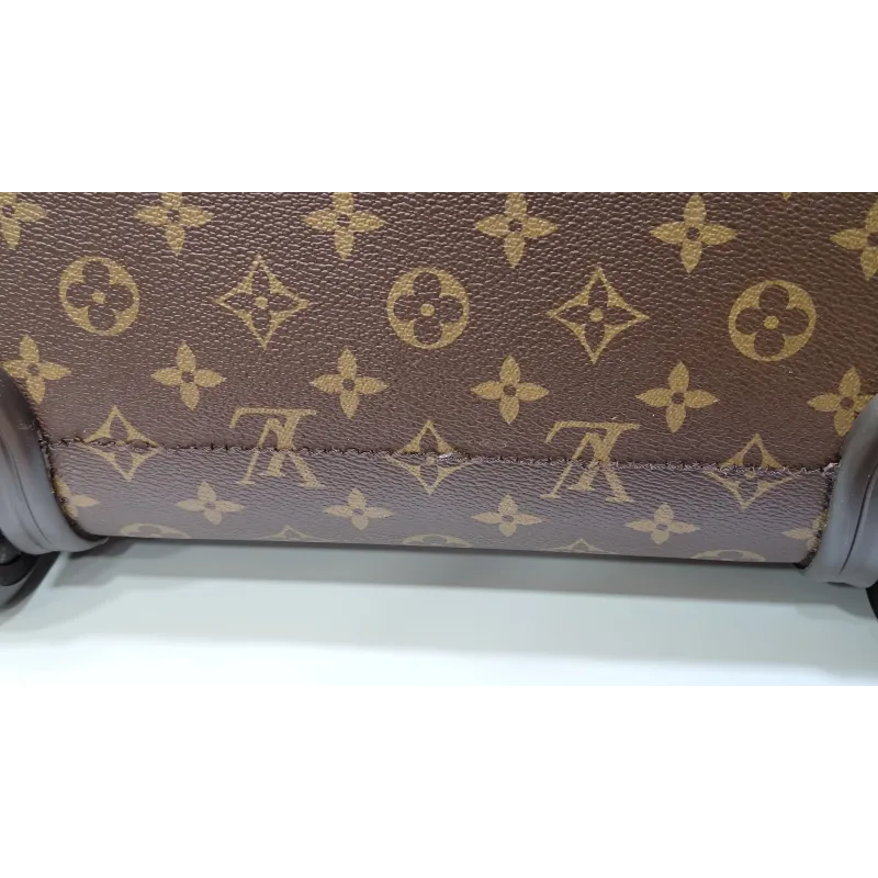 Louis Vuitton - Sac de voyage à roulettes