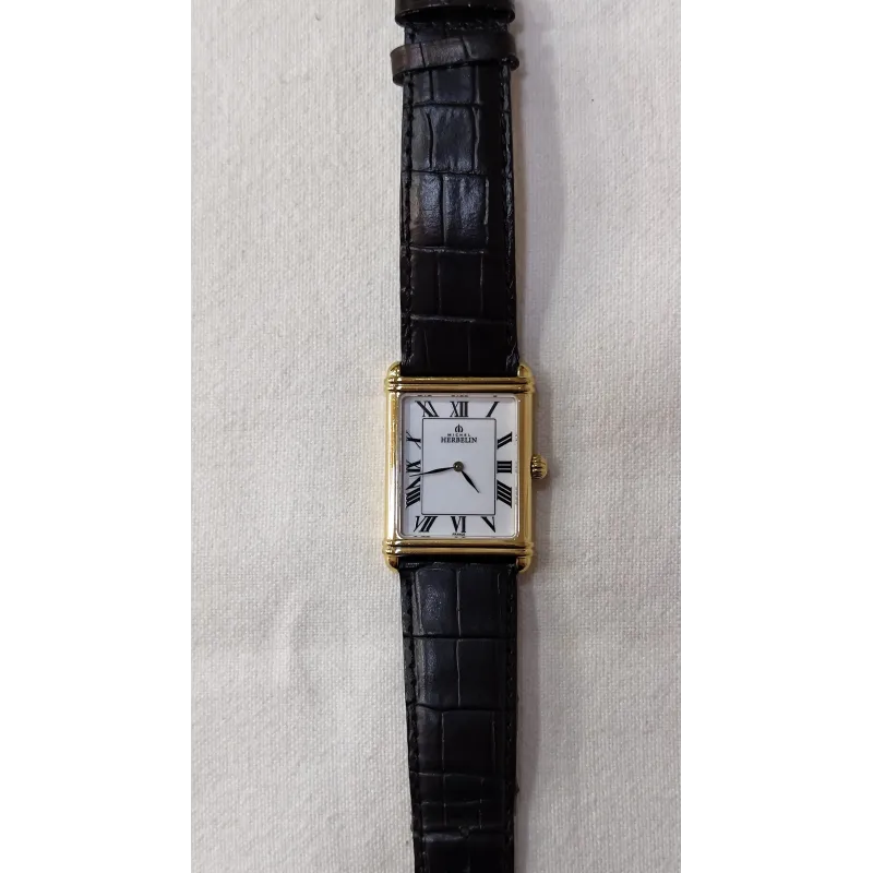 Michel Herbelin – Montre rectangulaire dorée