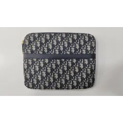 Dior – Pochette Oblique