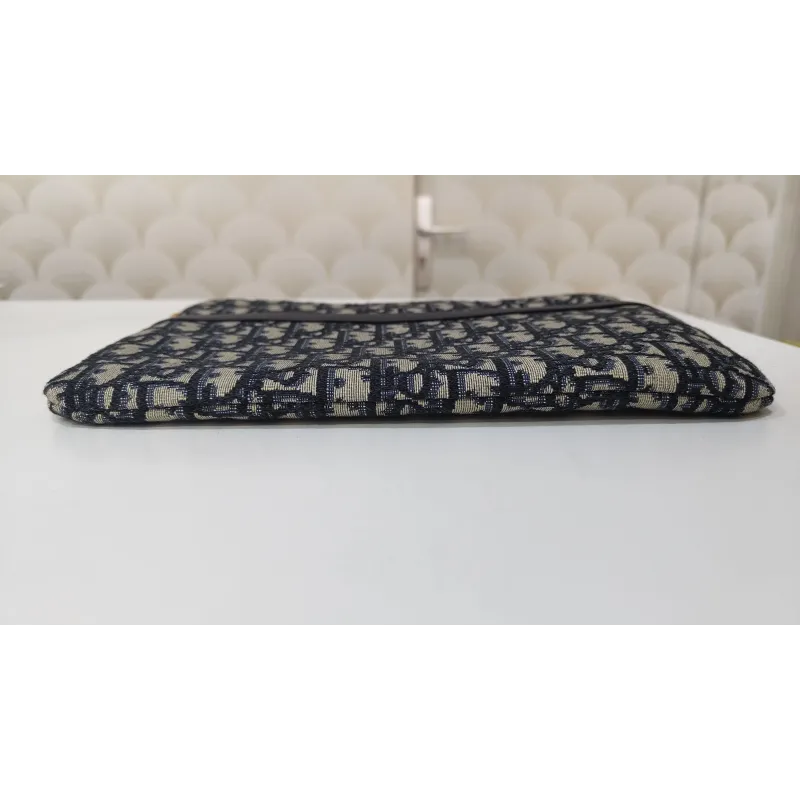 Dior – Pochette Oblique