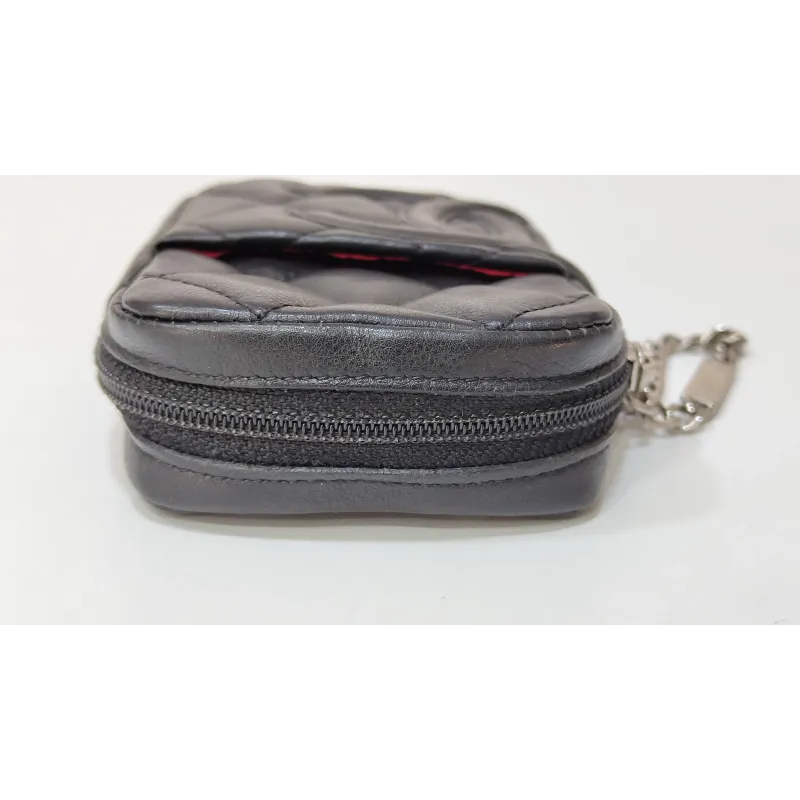 Chanel - Mini pochette en cuir