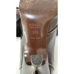 Prada  - Escarpins en cuir