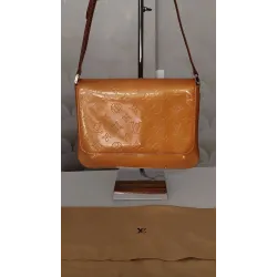 Louis Vuitton - Sac à main en cuir verni Thompson
