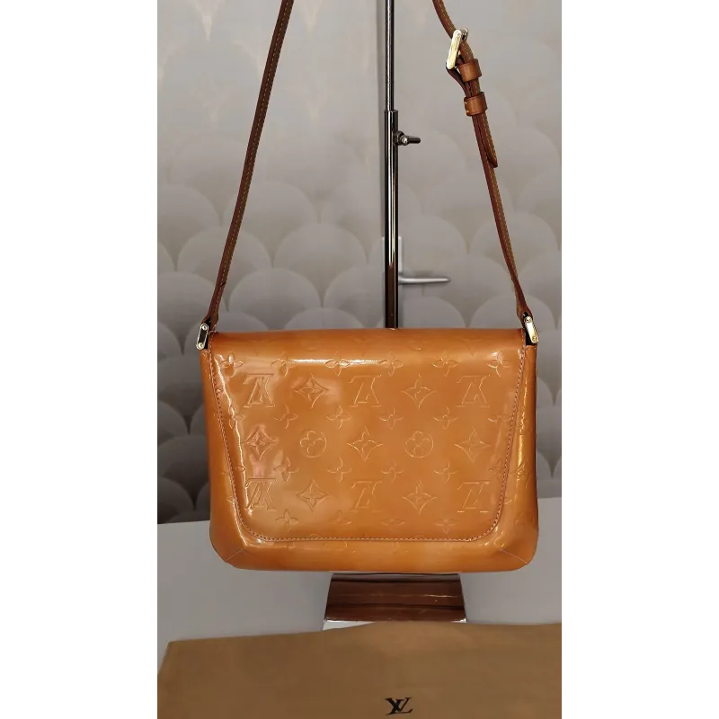 Louis Vuitton - Sac à main en cuir verni Thompson