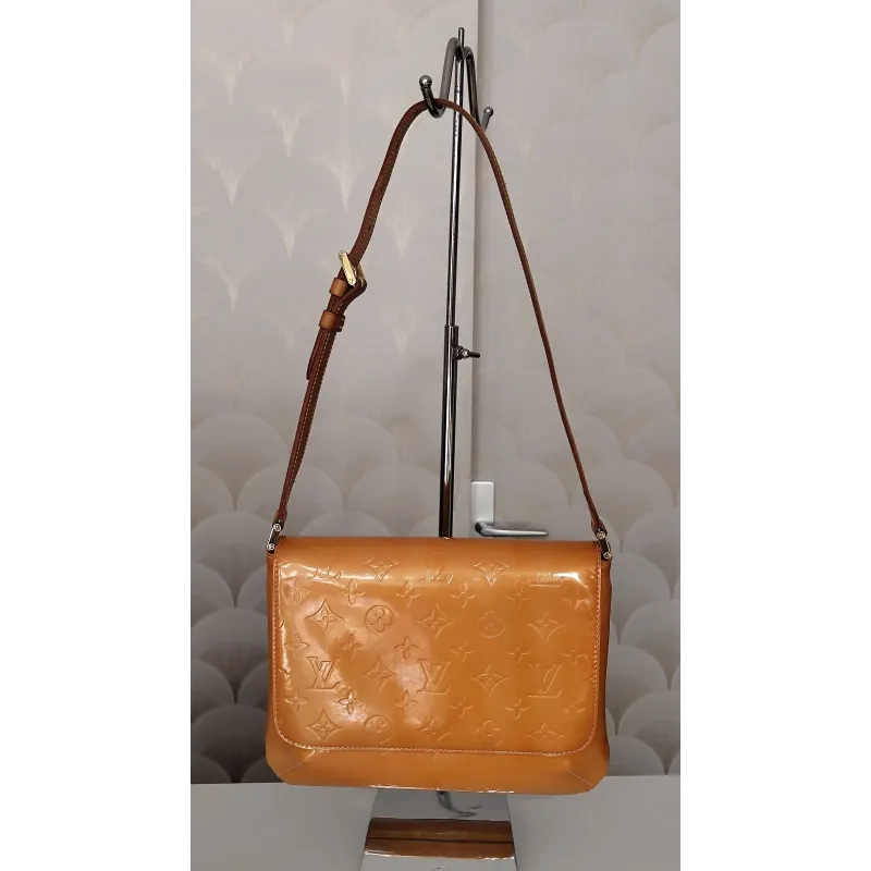 Louis Vuitton - Sac à main en cuir verni Thompson
