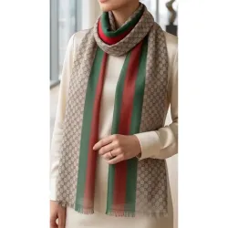 Gucci - Echarpe en soie