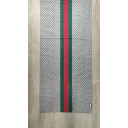 Gucci - Echarpe en soie