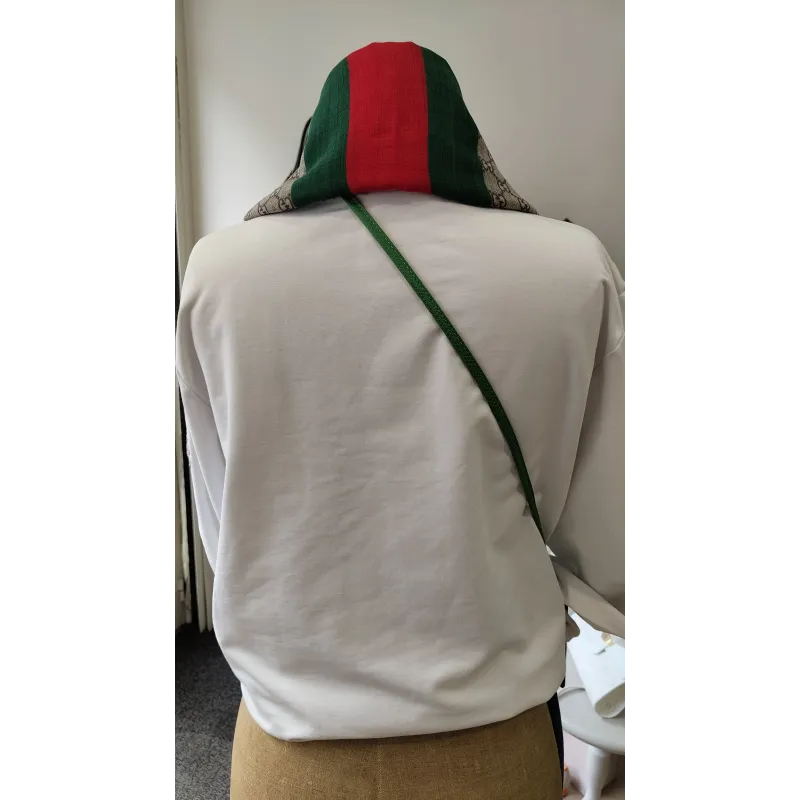 Gucci - Echarpe en soie