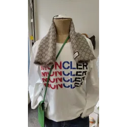 Gucci - Echarpe en soie