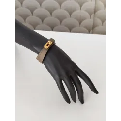 Hermès - Bracelet en cuir Kelly Double Tour