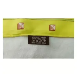 Foulard pointu
