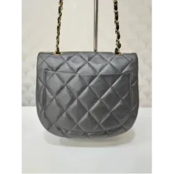 Sac Chanel Demi-Lune (Half Moon) Vintage