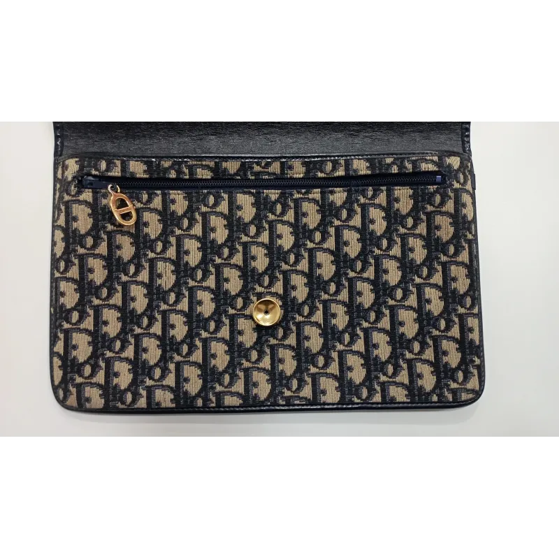 Pochette monogramme
