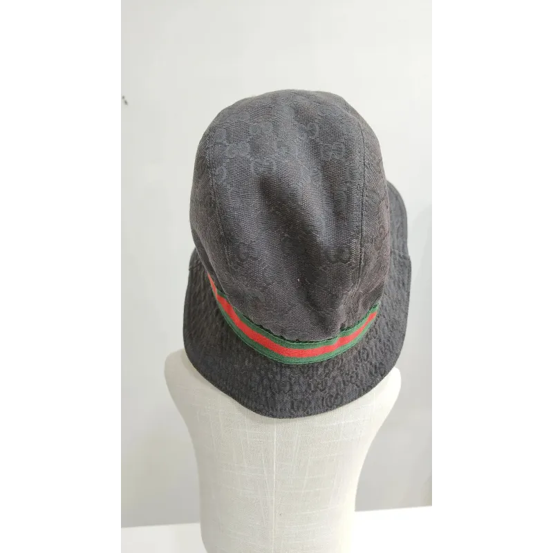 Chapeau noir