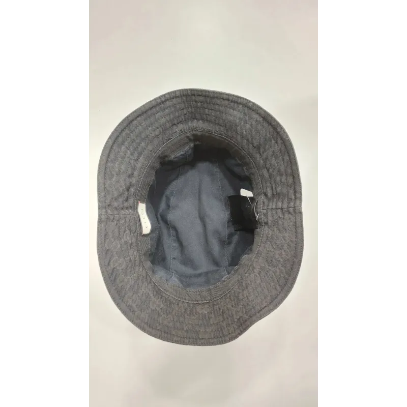 Chapeau noir