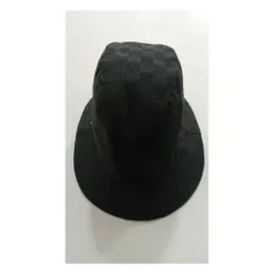 Chapeau noir