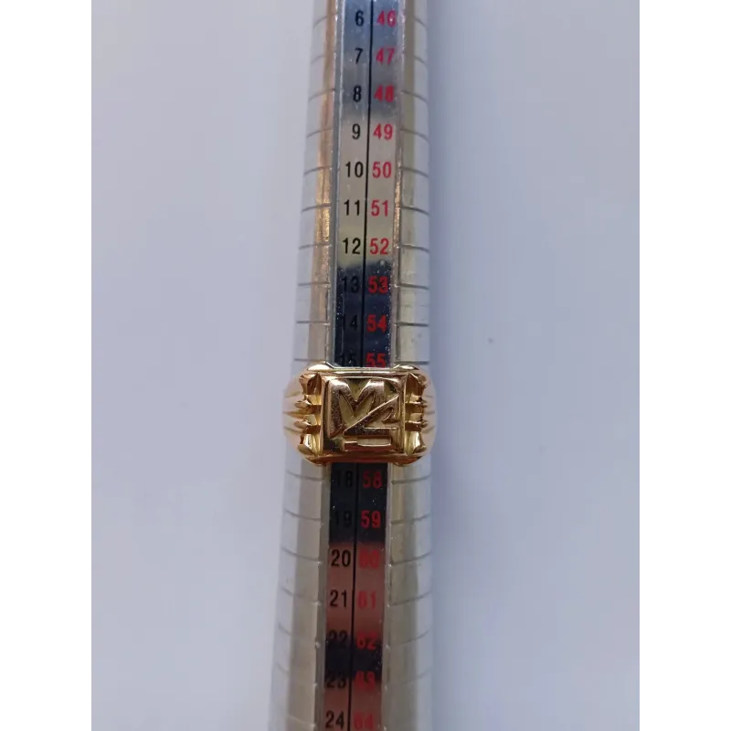 Chevalière en or jaune 18 carats