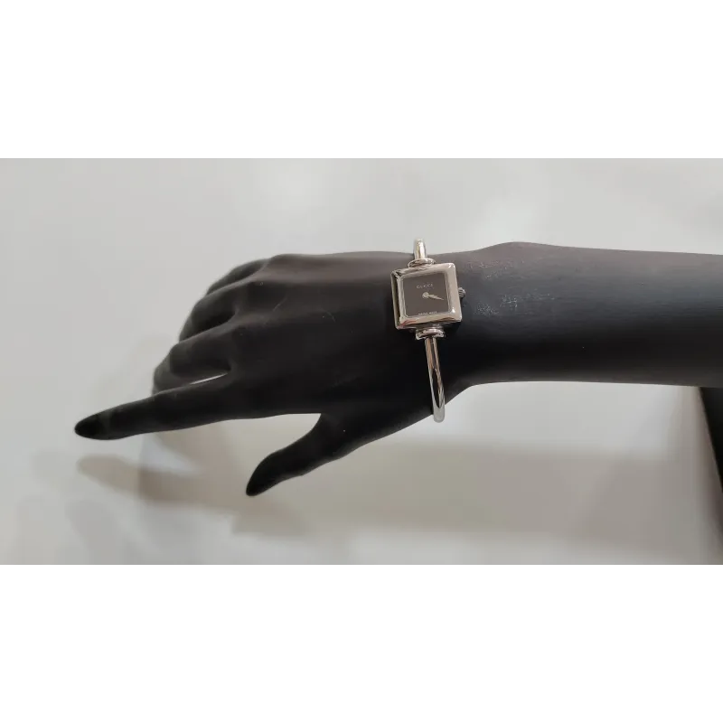 Gucci - Montre argenté