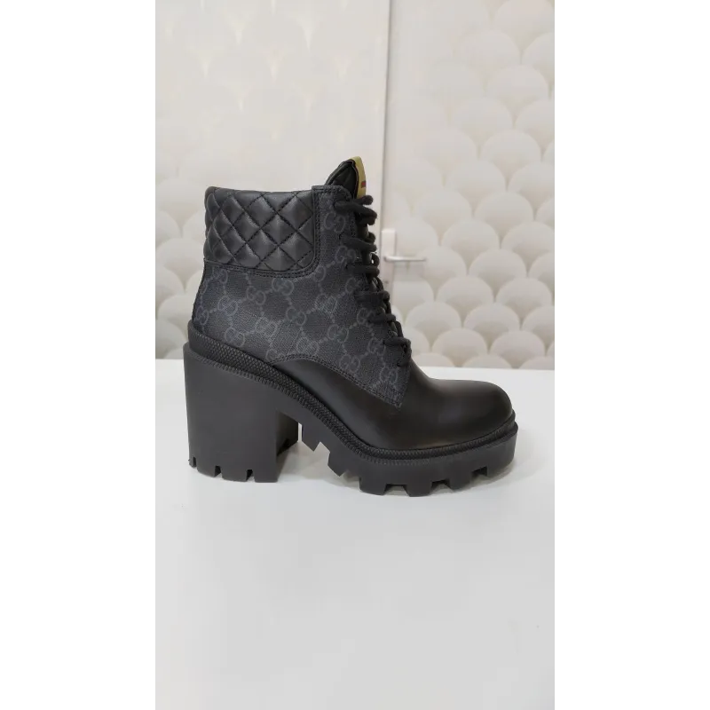 Gucci - Bottes en cuir 37.5