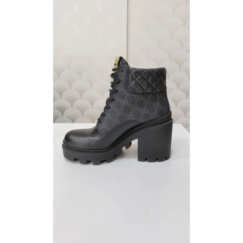 Gucci - Bottes en cuir 37.5