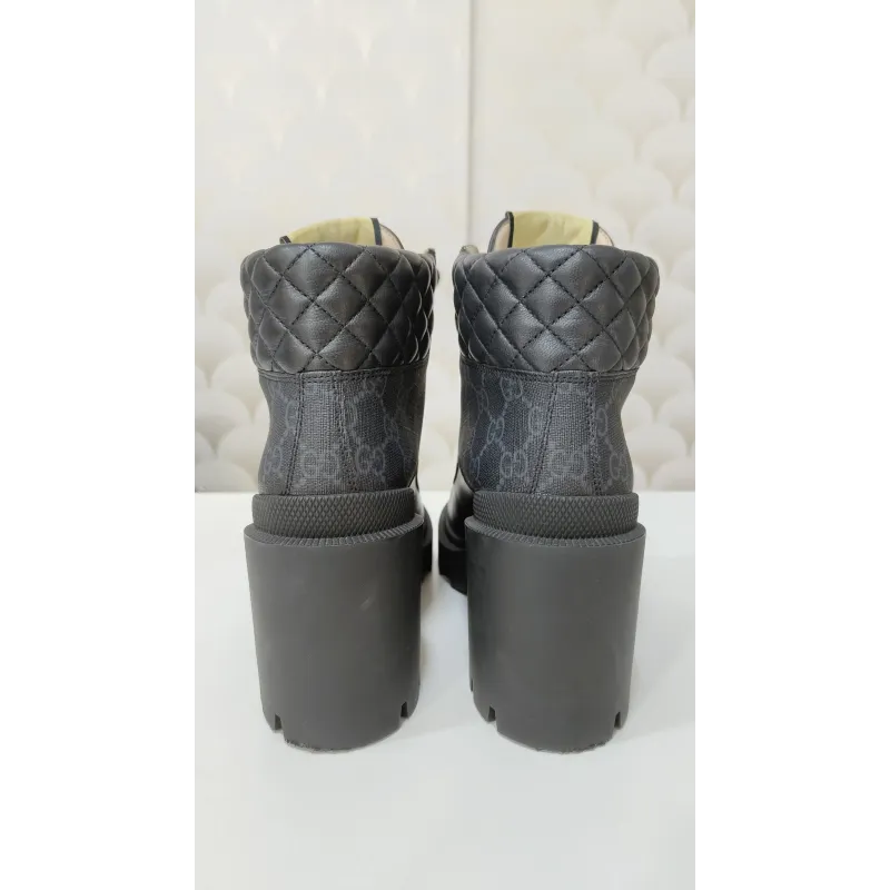 Gucci - Bottes en cuir 37.5