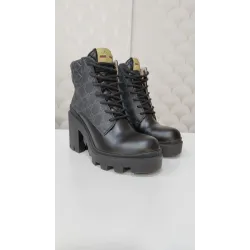 Gucci - Bottes en cuir 37.5